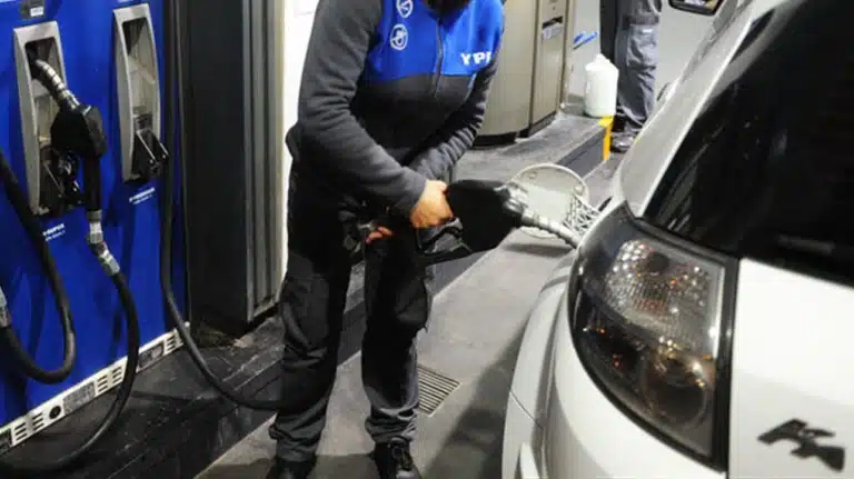 ¿Vuelven a aumentar los combustibles?