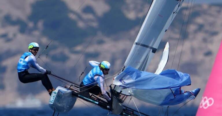 Los argentinos Majdalani y Bosco ganaron la medalla de plata en vela
