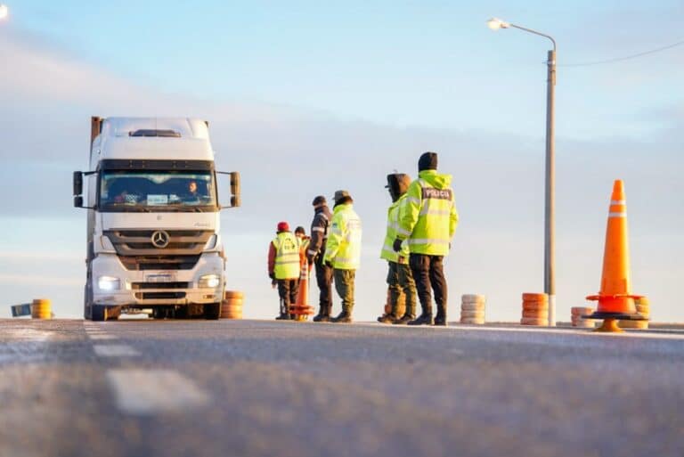 Desde este lunes deja de ser obligatorio el uso de cubiertas de invierno en Tierra del Fuego