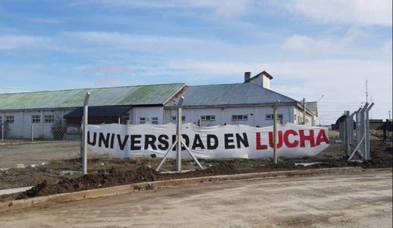 Paro total universitario: los edificios de la UNTDF permanecerán cerrados