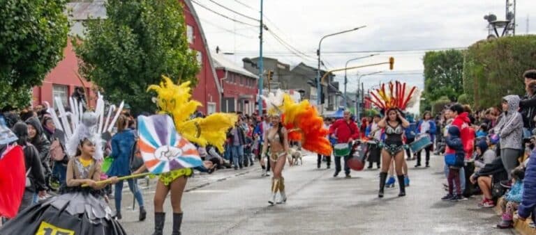Los barrios de fiesta: ¡llega el Carnaval!