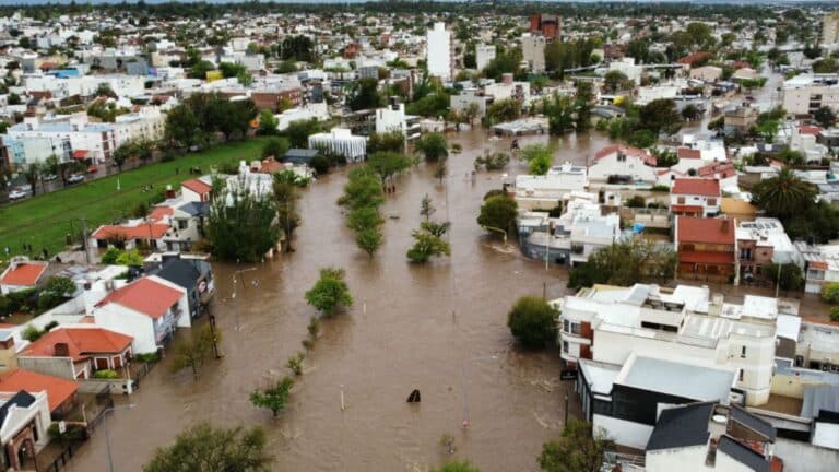 Temporal en Bahía Blanca: “Hasta el momento, hay 16 fallecidos, pero es probable que sean más”