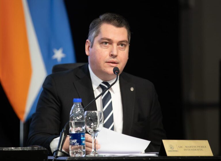 Perez le reclamó fondos a Melella para obras de acceso a los barrios de Circunvalación