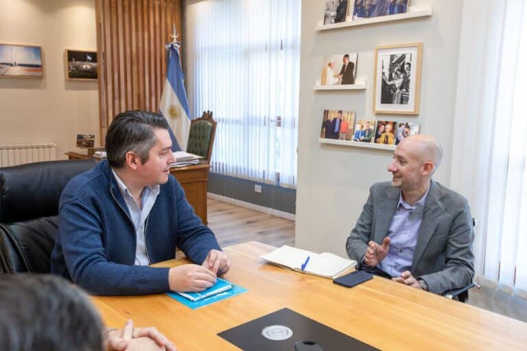 Perez se reunió con el nuevo rector de la UNTDF