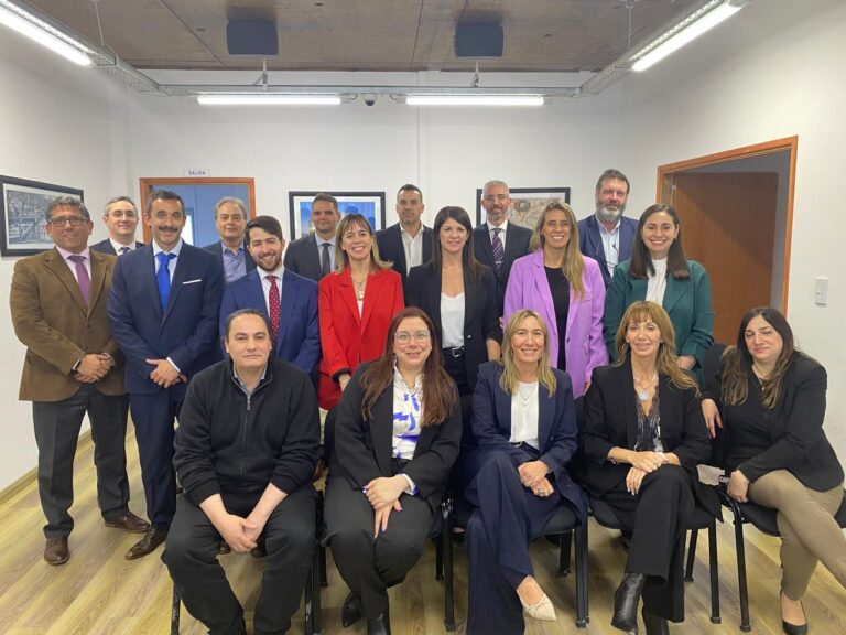 Los magistrados cierran filas tras los escándalos que sacuden a la Justicia