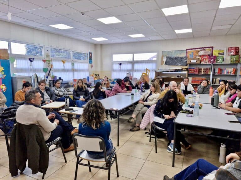 Avanza el debate sobre la Transformación Educativa planteada por el Gobierno