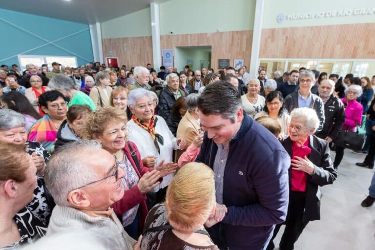 Centro para Personas Mayores ‘Papa Francisco’: “Un día histórico para Río Grande”
