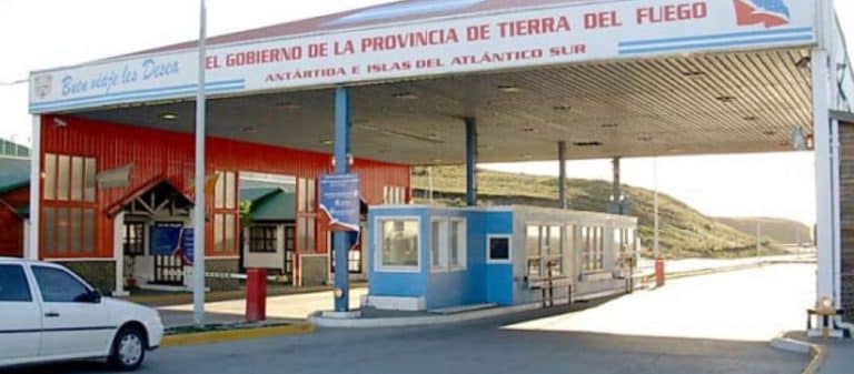 Vacaciones: nuevo horario en el Paso Fronterizo San Sebastián